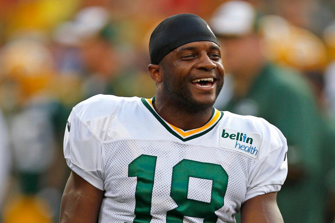 NFL Receiver Randall Cobb and Family ‘Lucky to Be Alive’ After House Fire
