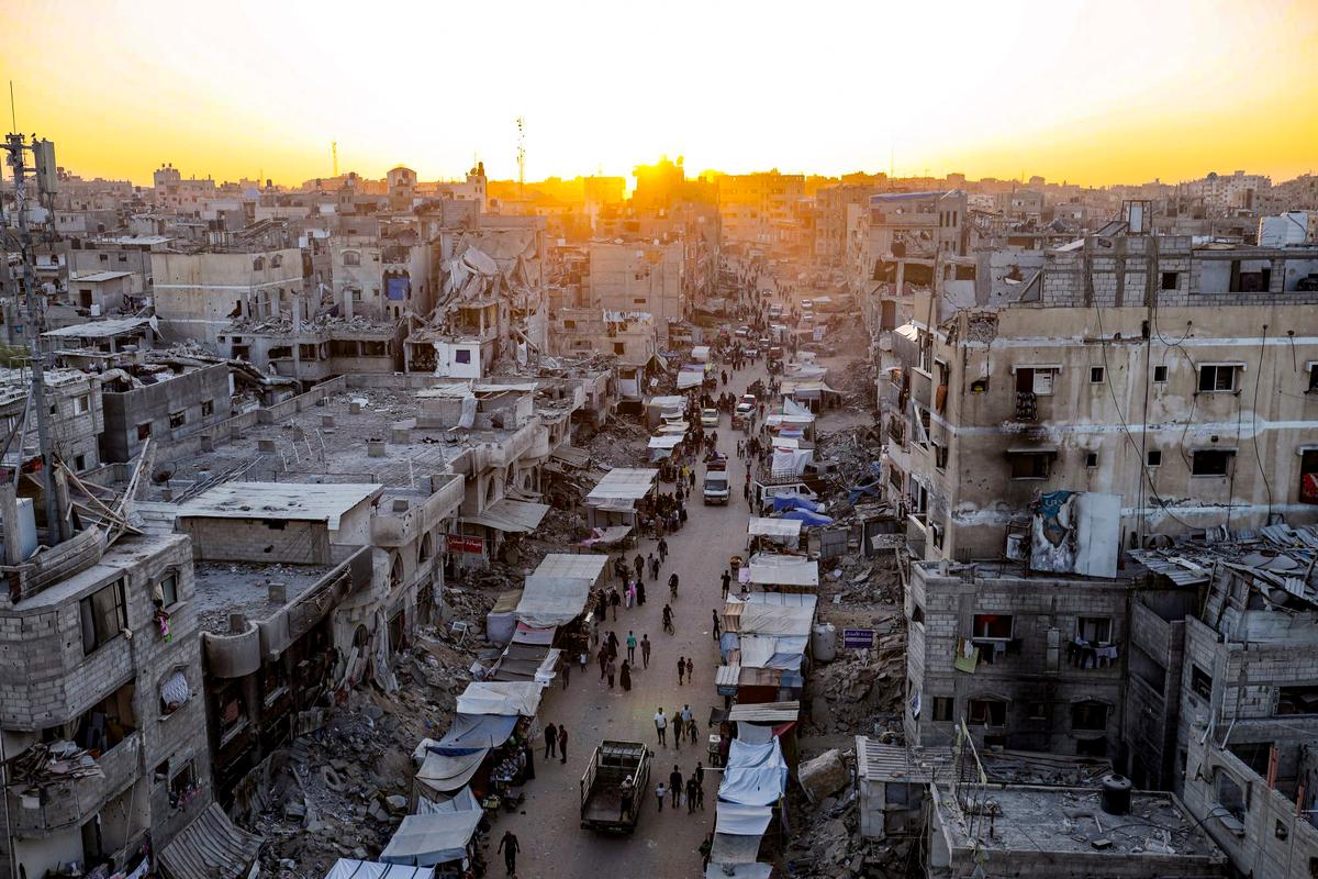 Israel Presses in Gaza While Hezbollah Hedges on Lessening Its Rocket Attacks