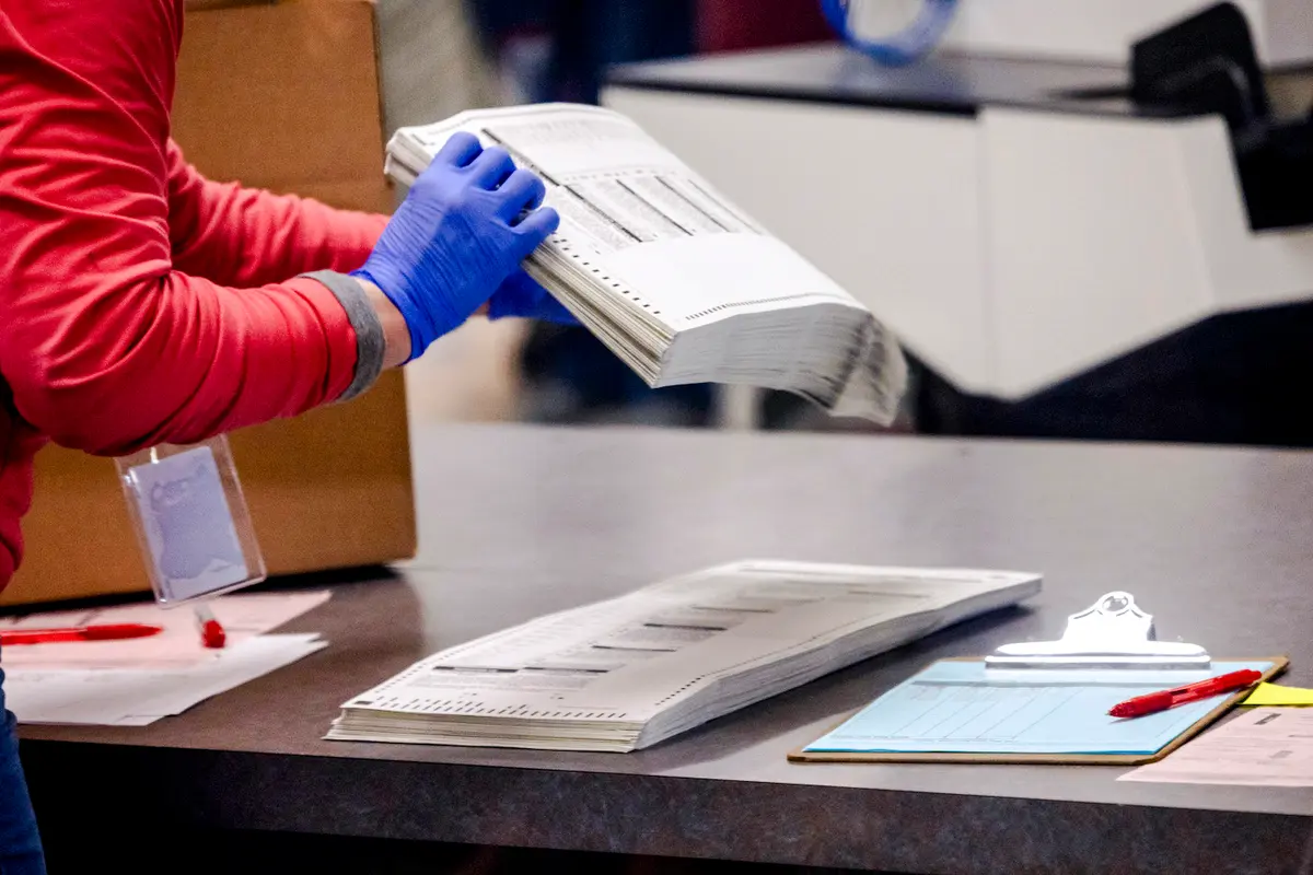 Federal Judge Dismisses DOJ Lawsuit Requesting Arizona Voter Data