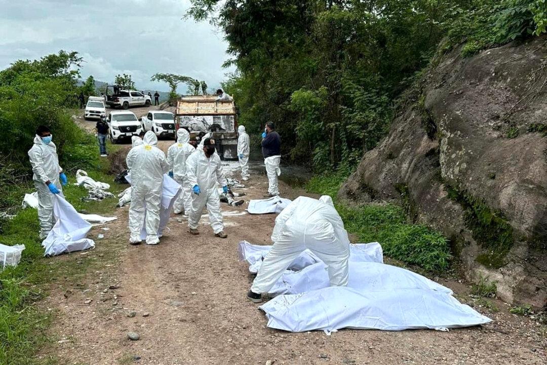 In Mexico, 19 Bodies Turn up in Truck in Increasingly Restive State