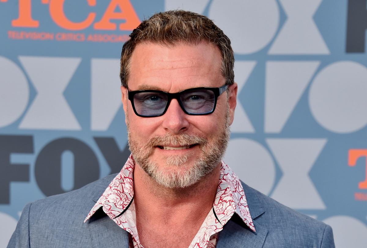 Actor Dean McDermott Celebrates 1 Year of Sobriety