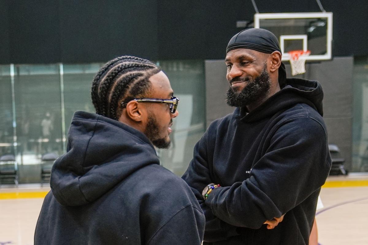 LeBron, Lakers Reportedly Agree to Two-Year Contract Extension; Bronny Signs