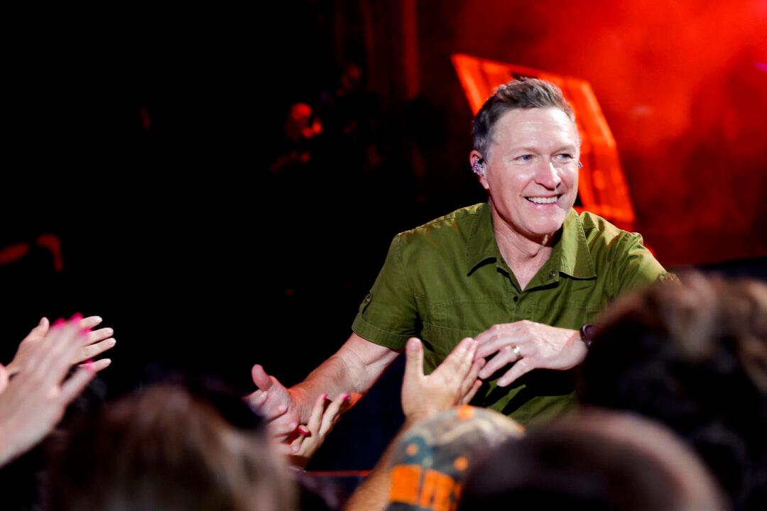 Country Star and Army Reserve Soldier Craig Morgan Reflects on Patriotism in America