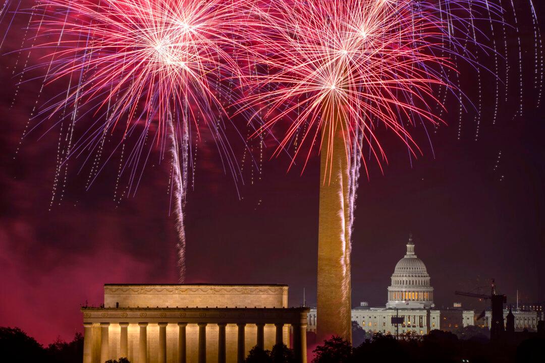 Fireworks Light Up the Skies Across the US as Americans Celebrate July 4th