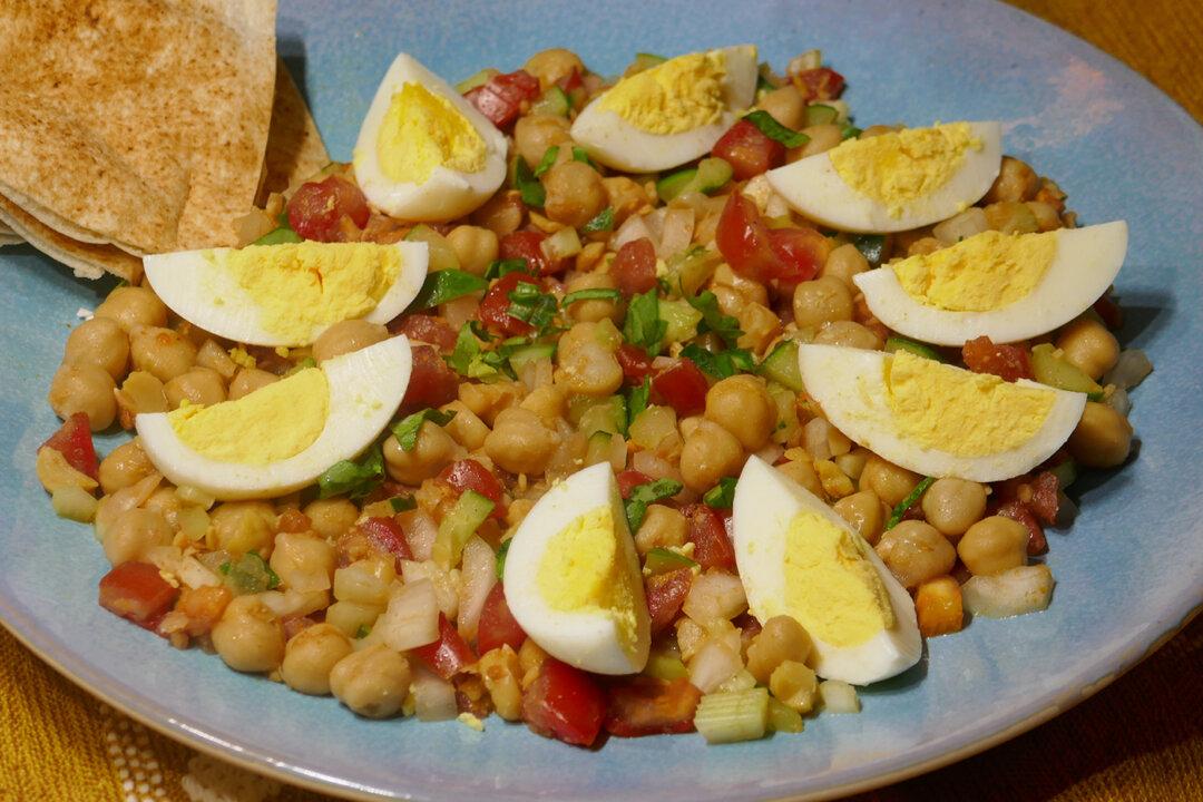 Tunisian Chickpea Salad