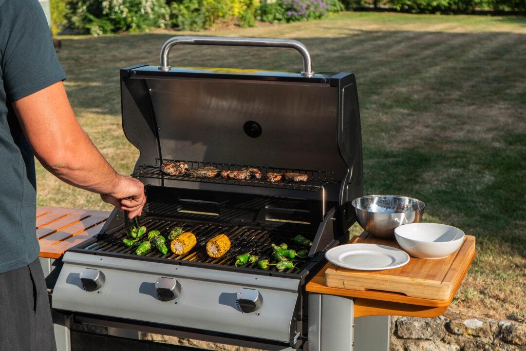 Environmental Nutrition: Fire It Up