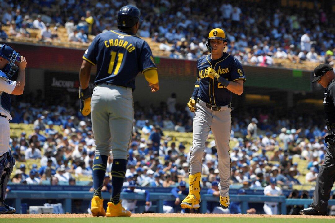 Brewers Snap Dodger Stadium Hex Behind Power of Yelich, Perkins