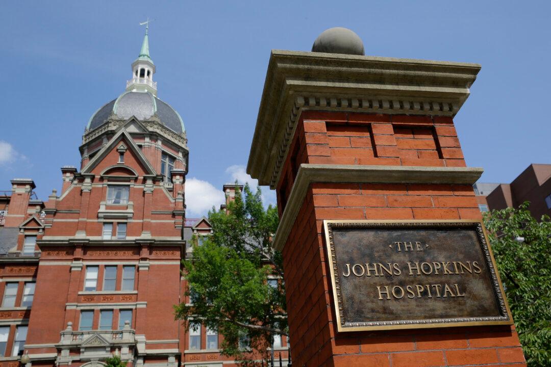Johns Hopkins Medical Students to Receive Free Tuition After $1 Billion Gift From Bloomberg Philanthropies