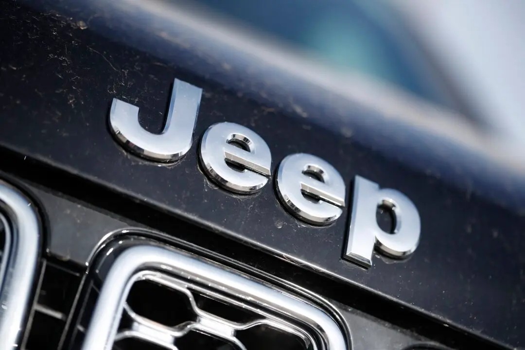Chrysler Recalls 20,000 Jeep Hybrid Vehicles Over Battery Fire Concerns