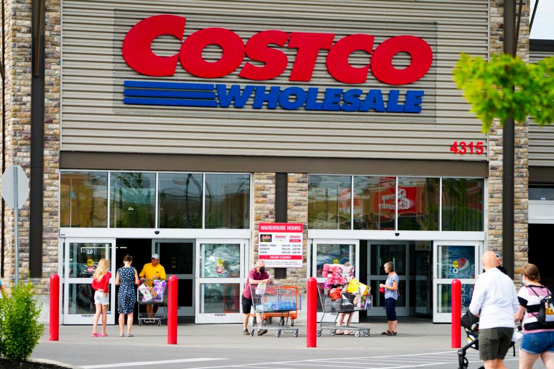 Costco Implementing Membership Scanners to Clamp Down on Non-Member Access