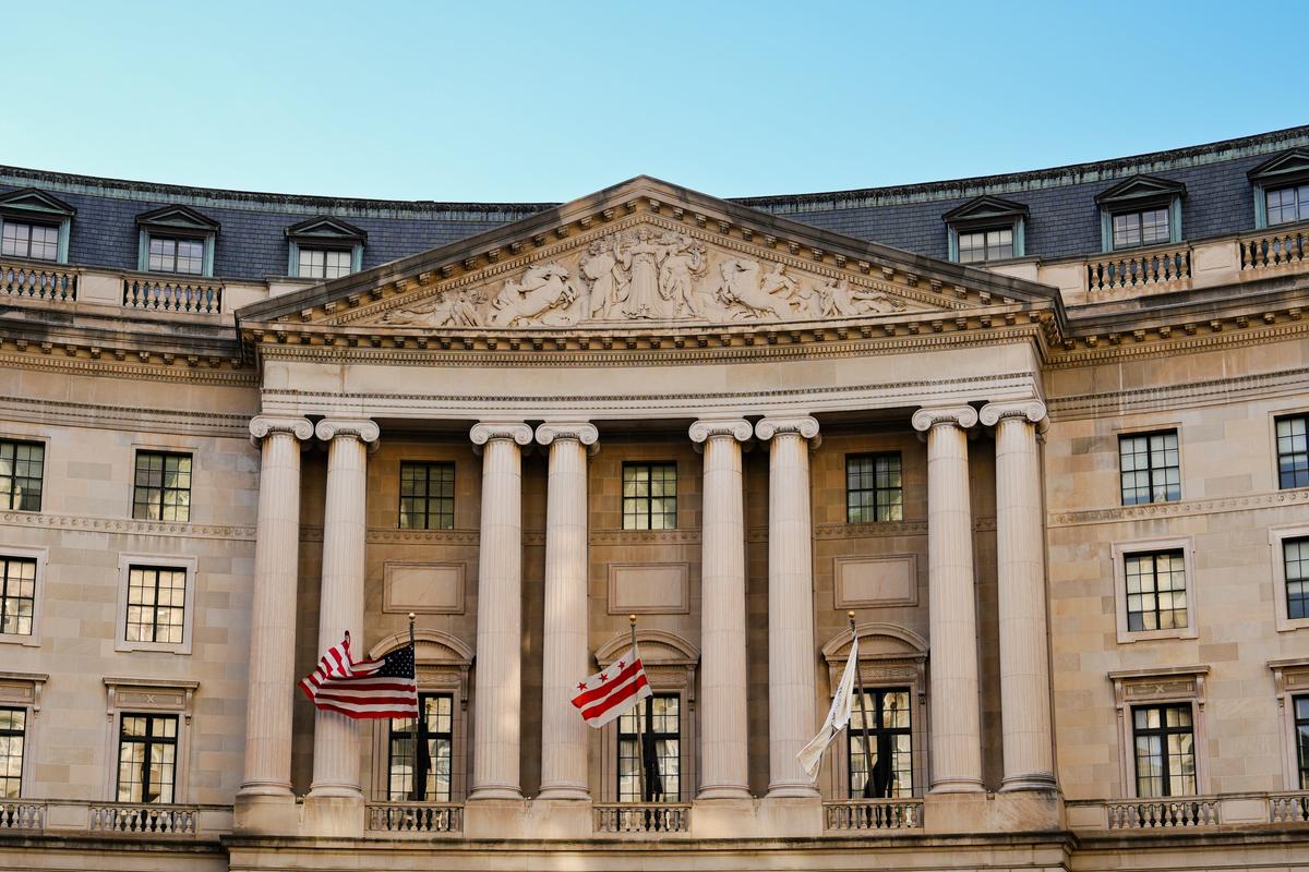 Spirit Lake Near Duluth Reopens After $186 Million Toxic Cleanup