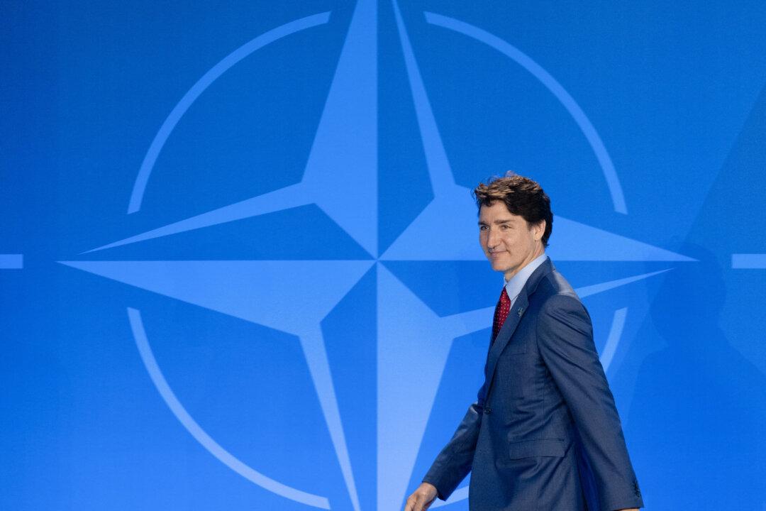 Trudeau Says Canada Expects to Meet NATO’s Defence Spending Target by 2032