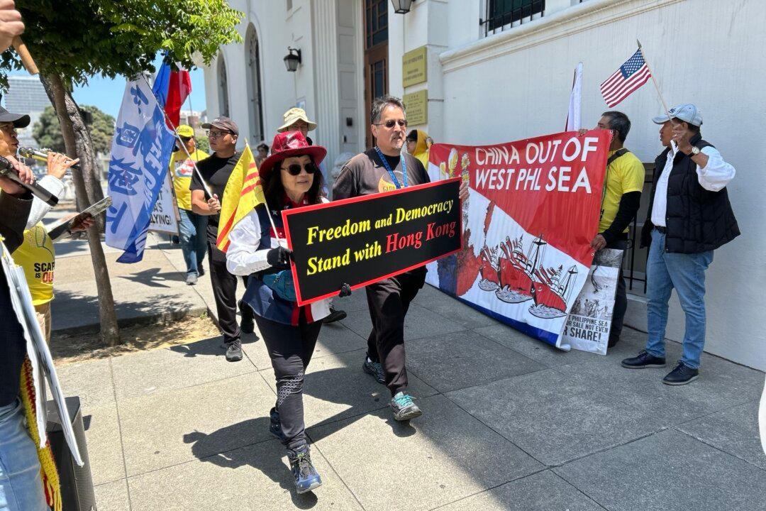 1997–2025: When the West Is Distracted, China Advances