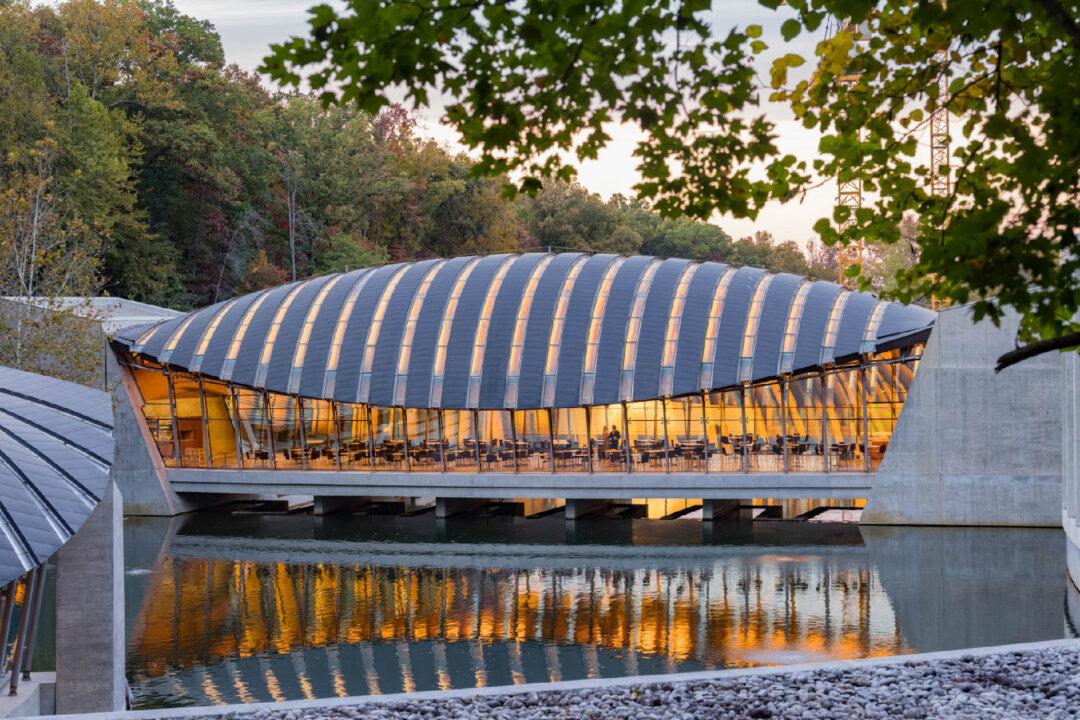 Architecture Adds to Travel Adventures