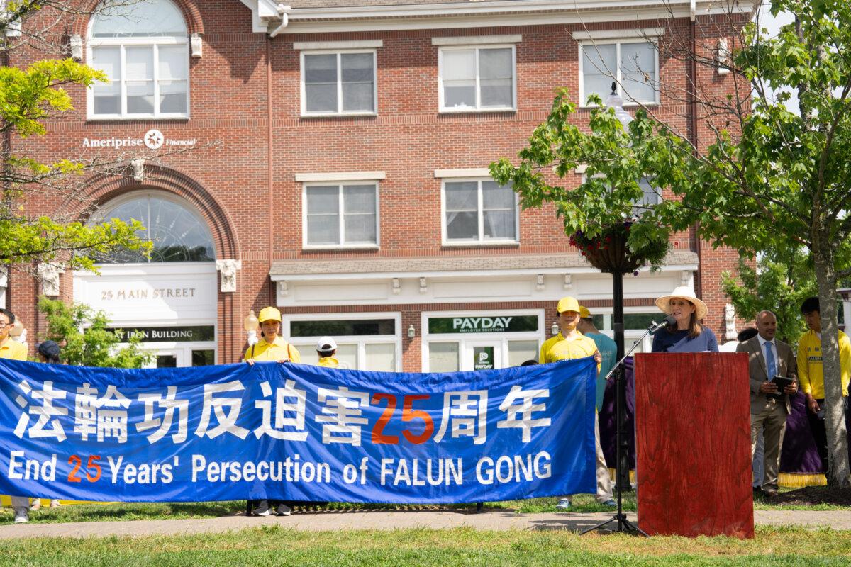 Laurie Gorham spoke at a rally in Goshen, N.Y., to call for an end to the persecution of Falun Gong by the Chinese communist regime on July 13, 2024. (Larry Dye/The Epoch Times)
