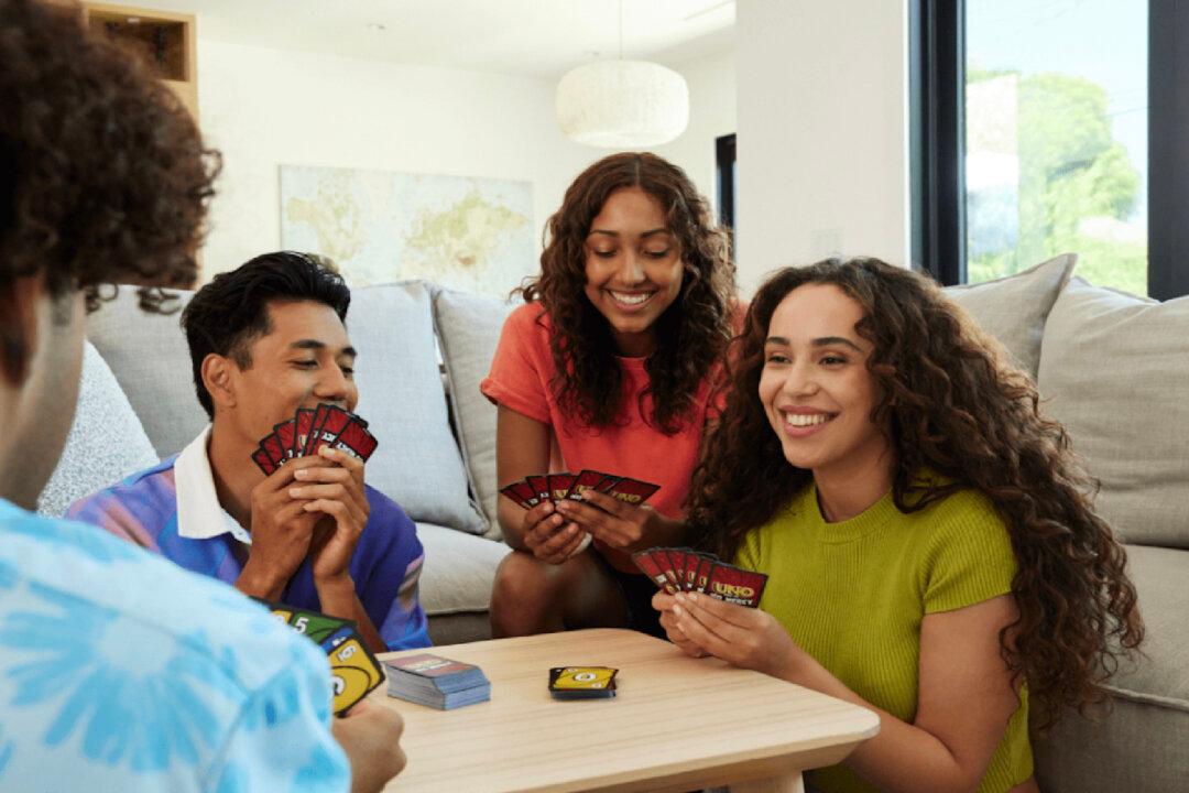 Card Games Provide Fun on the Go