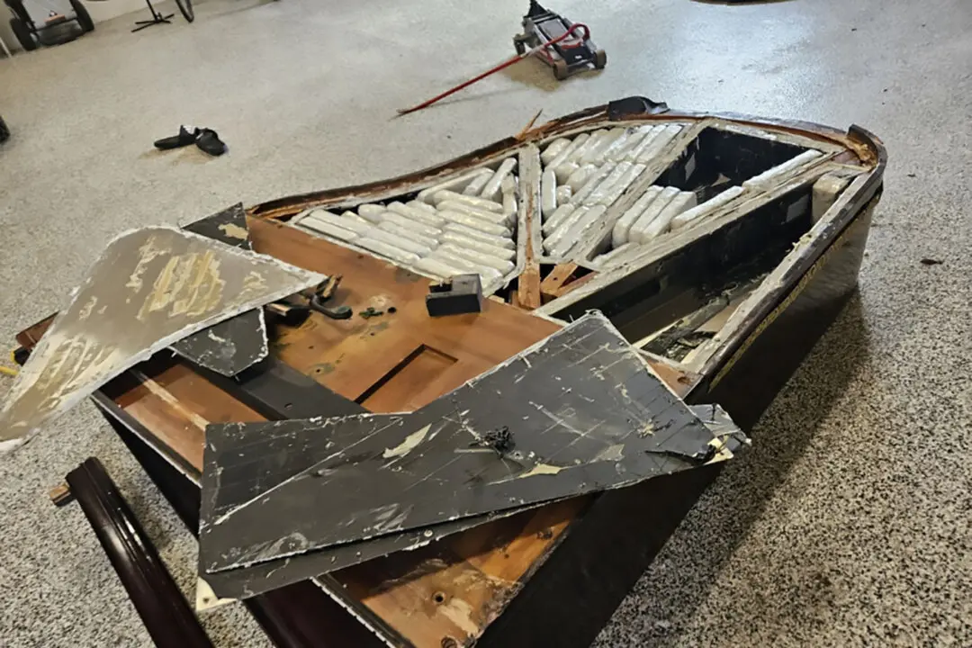Quebec RCMP Seize 63 Kilograms of Cocaine Stashed Inside Grand Piano, Arrest Four
