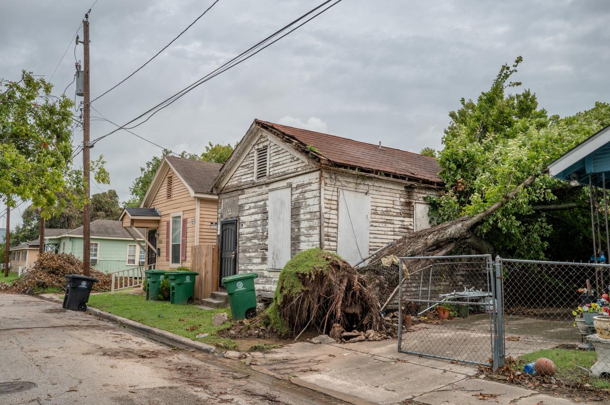 US Home Insurers’ Losses Surge as Populations Grow in Disaster-Prone Areas