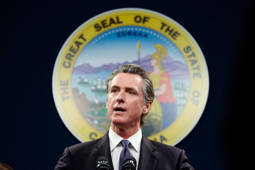 California Gov. Signs Bill Banning Parental Notification Policies