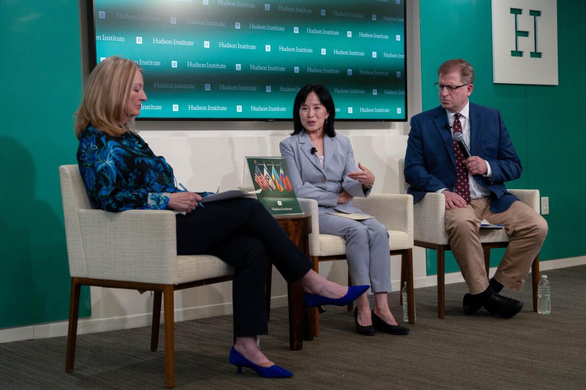 (L–R) Nina Shea, director of the Center for Religious Freedom at the Hudson Institute; Ying Chen, vice president of Shen Yun Performing Arts; and Levi Browde, executive director at the Falun Dafa Information Center, at an event marking the 25th year of the persecution of Falun Gong, in Washington on July 17, 2024. (Caroline Li/The Epoch Times)