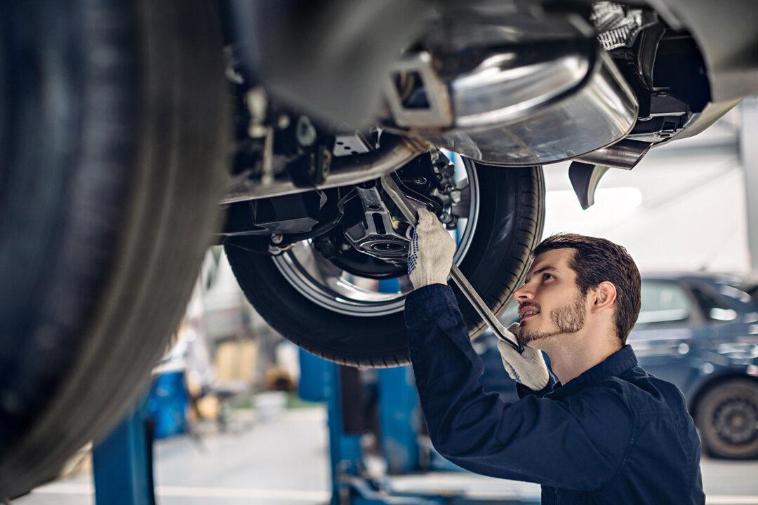 The End May Be Nigh for Automakers’ Monopoly on Car Repair Data