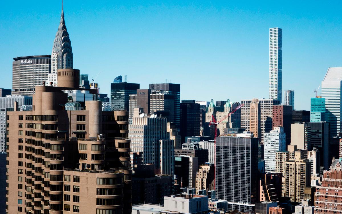 Fandango Founder J. Michael Cline Dies at 64 After Falling From New York Hotel