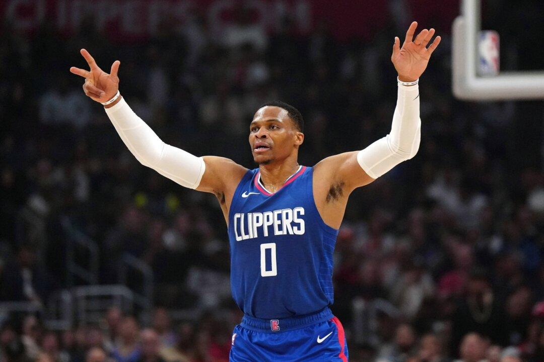 Clippers’ Westbrook Expected to Land With Nuggets After Reportedly Being Traded to Jazz