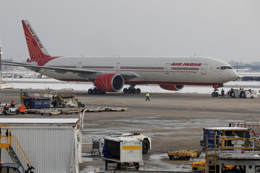 Air India Sends Ferry Flight to Russia for Stranded US-bound Passengers