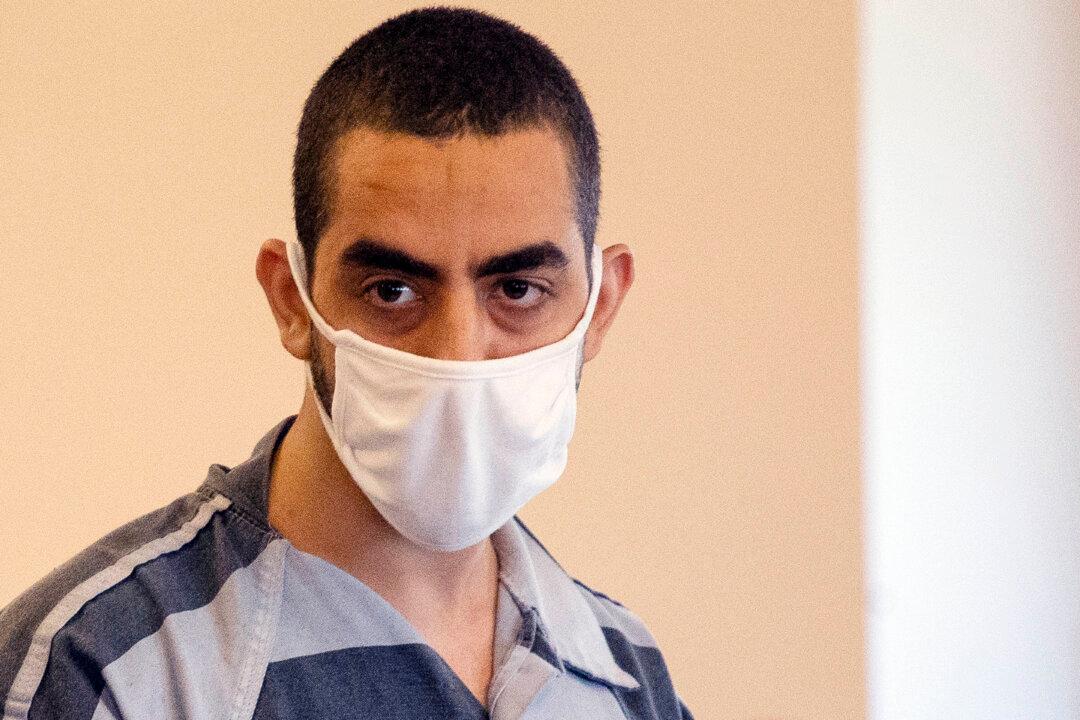 Salman Rushdie’s Alleged Assailant Won’t See Author’s Private Notes Before Trial