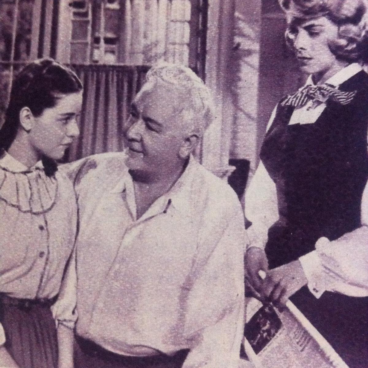 (L–R) Anna Maria Alberghetti, Lauritz Melchior, and Rosemary Clooney, in “The Stars Are Singing.” (MGM)