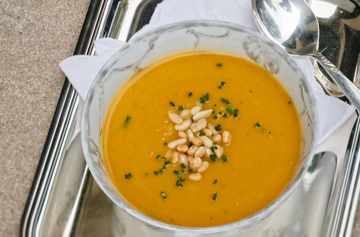 Geoffrey Zakarian’s Recipe for Butternut Squash and Apple Soup