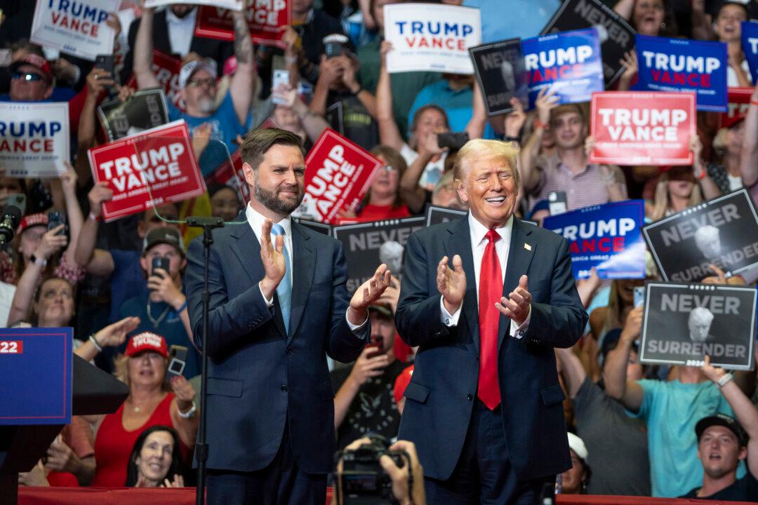 Trump, Vance Hold First Rally Since Assassination Attempt