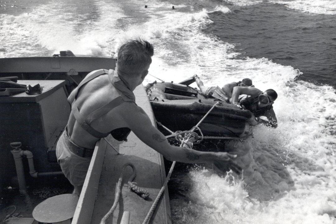 ‘The Frogmen': A Compelling Portrayal of Elite Amphibious Warfare