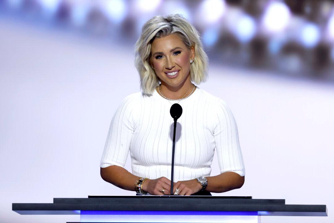 In RNC Speech, Savannah Chrisley Shares Heartbreak of Parents’ Incarceration