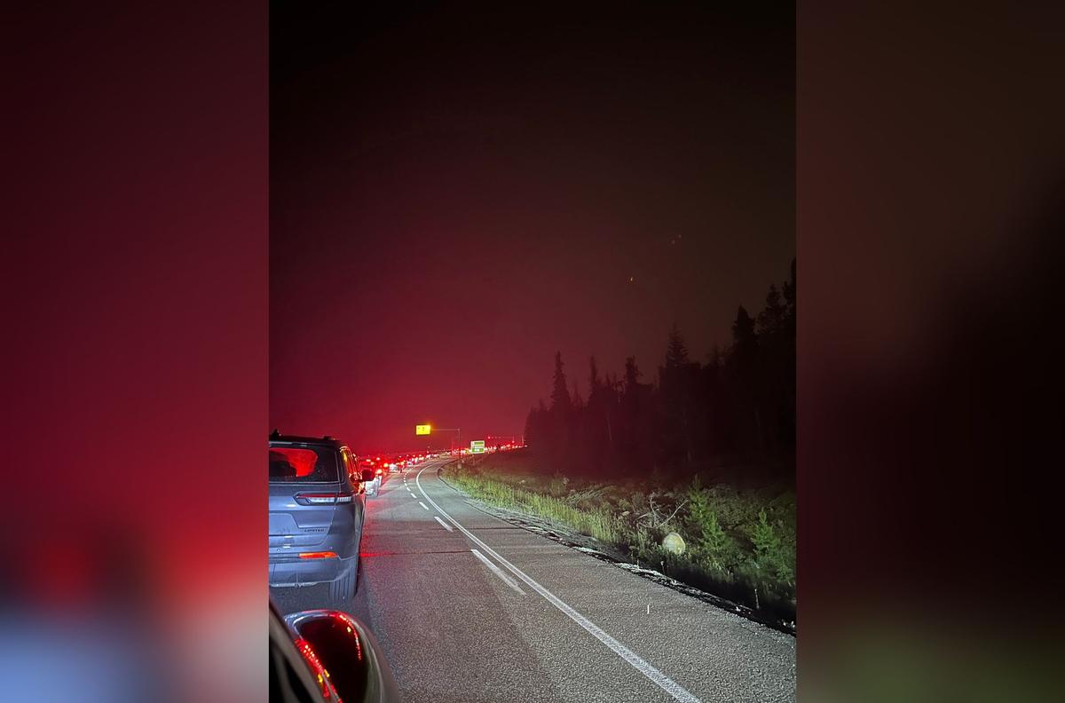 Jasper Evacuations Complete as Crews Battle Wildfire Just 12 Kilometres From Town