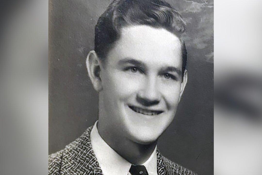 World War II Sergeant Whose Plane Was Shot Down Over Germany Honored With Reburial in California