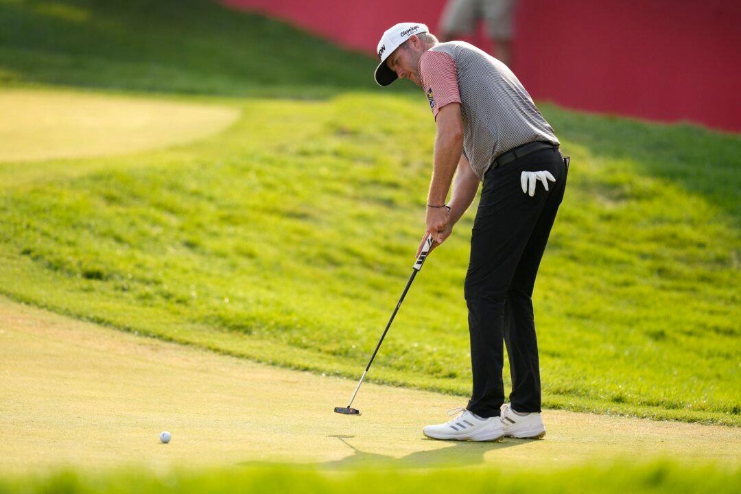 Canadian Taylor Pendrith Leads the 3M Open in Pursuit of His 2nd Victory of the Year