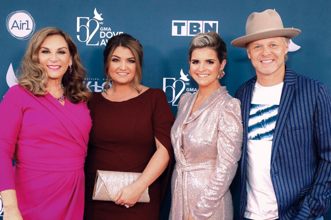 3 Members of Grammy-Nominated Gospel Band Among 7 Killed in Plane Crash