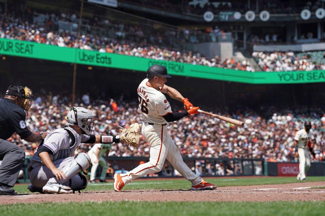Giants Cap Four-Game Sweep to Continue Home Dominance of Rockies
