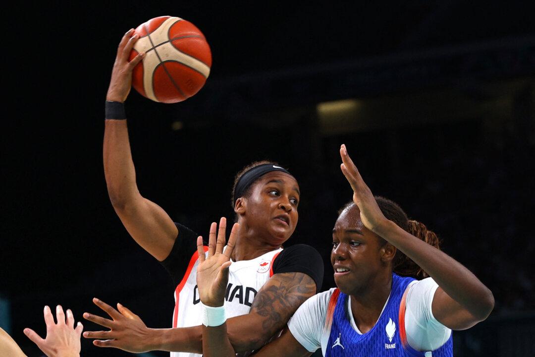 Canadian Men’s Basketball Team in the Stands to Support Women’s Side in Shock Defeat
