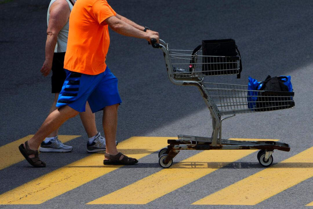 Economy Grew 0.2% in May, StatCan Estimates 2.2% Annualized Growth in Q2