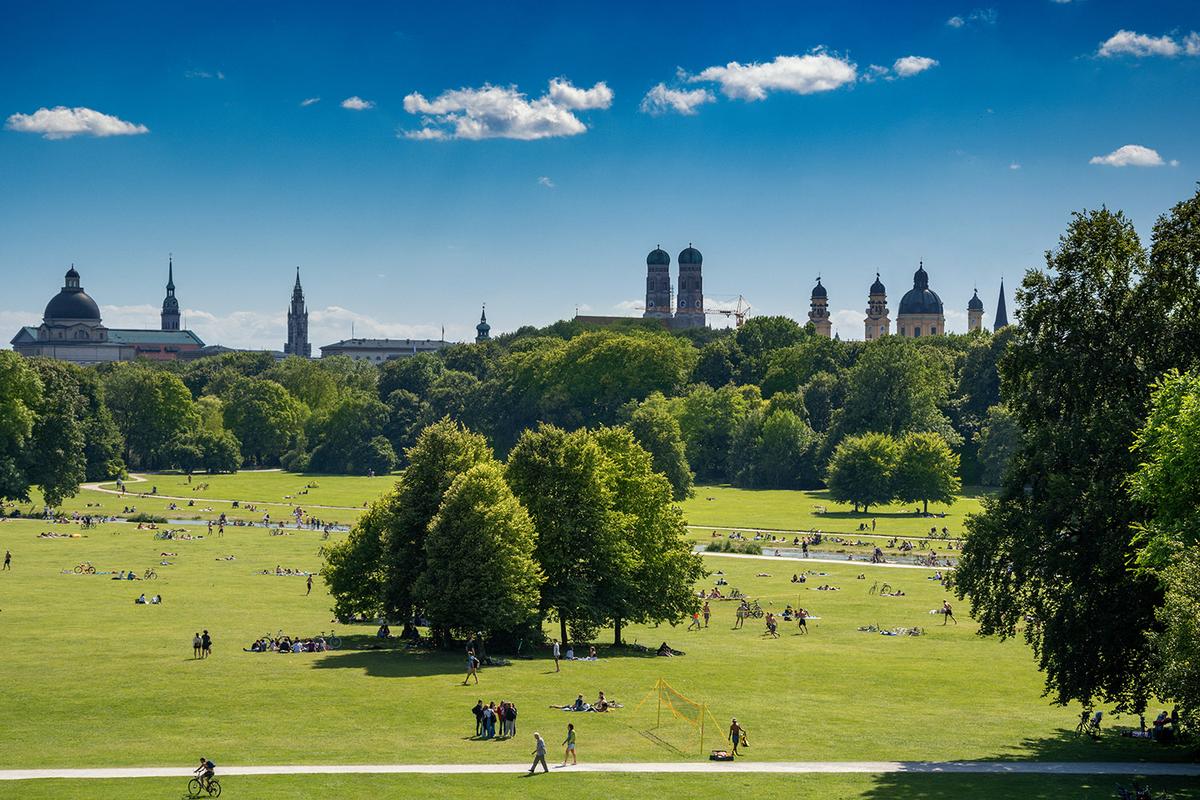 The English Garden is one of the world's largest city parks—larger than New York's Central Park. (Anastasiia Lang/Shutterstock)