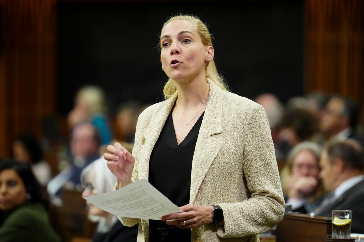 Meta May Still be Subject to Regulation by Online News Act, Ottawa Says, But CRTC Isn’t Sure