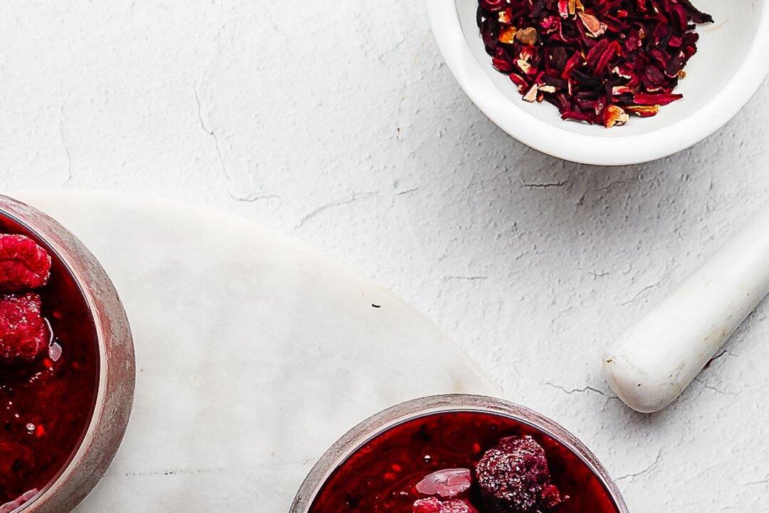 Hibiscus Berry Slushie