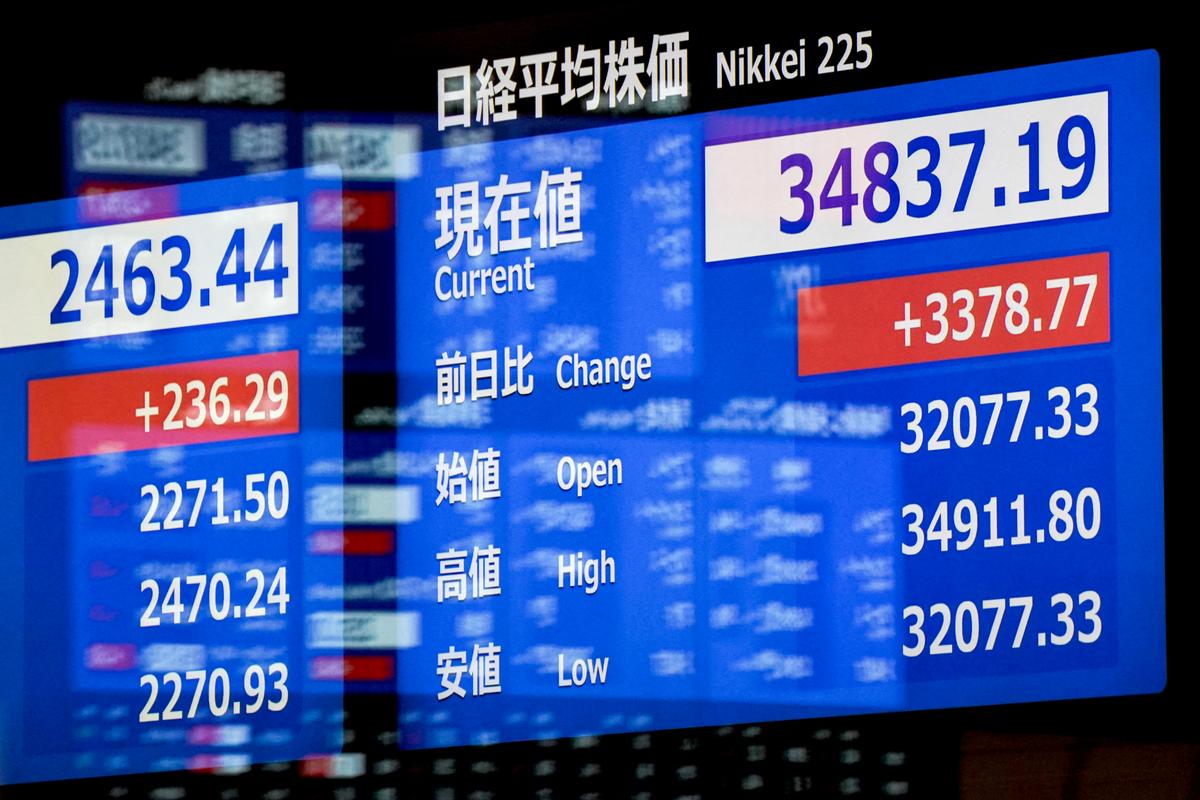 Japan’s Nikkei 225 Index Rebounds in Opening Trade Day After Worst-Ever Drop
