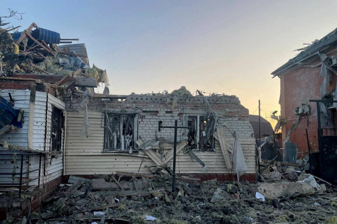 Ukraine Pierces Russian Border Triggering Major Battles