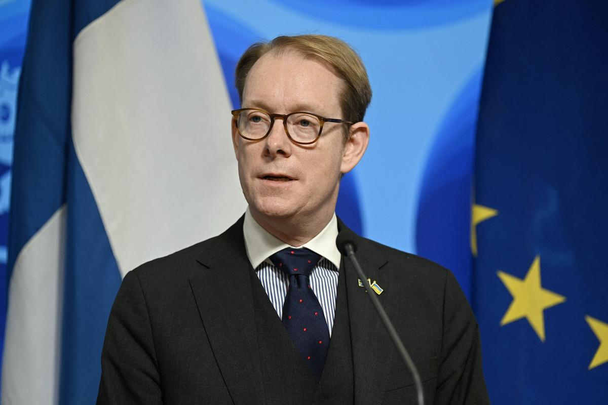 Sweden Calls for New EU Sanctions on Chinese Companies