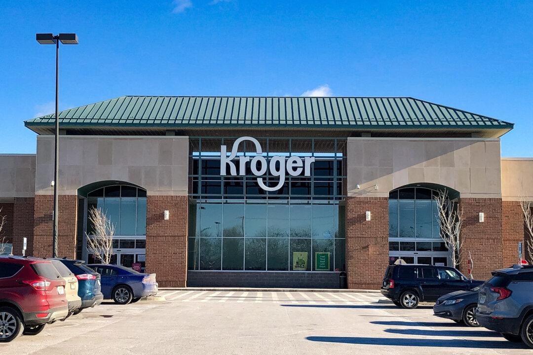 Kroger to Close Some Automated Sites, Expand Deals With Instacart, DoorDash, Uber Eats