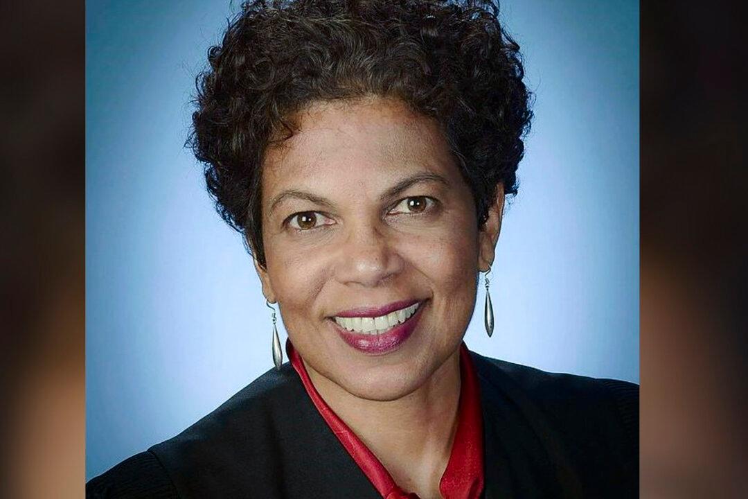 Judge Pushes Back Schedule to Restart Trump Jan. 6 Case