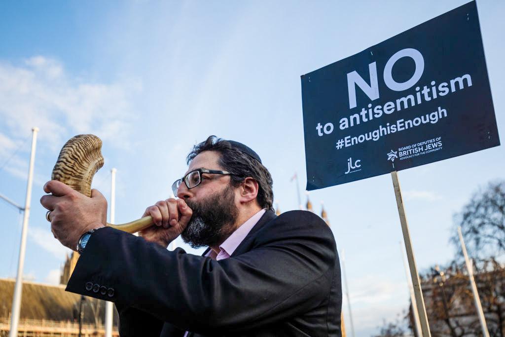 Record 2,000 Anti-Semitic Incidents in 1st Half of 2024: Report